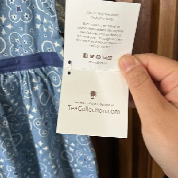 New Tea Collection Wrap Neckline mini dress. Size 2T - Picture 3 of 6